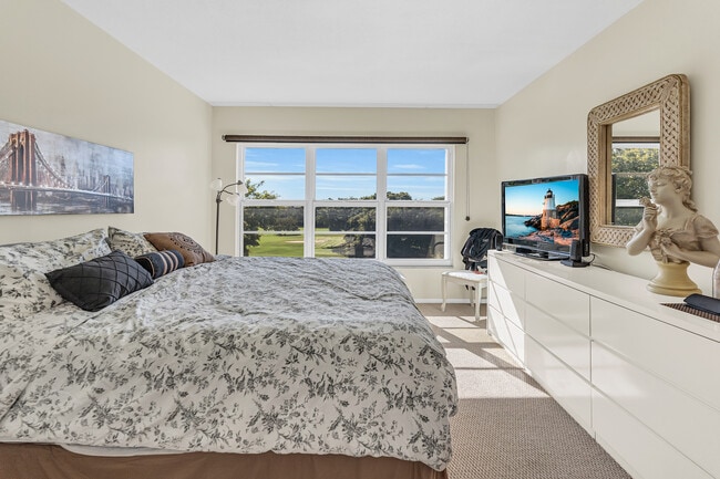 Photo - 3100 N Palm Aire Dr Unit 406