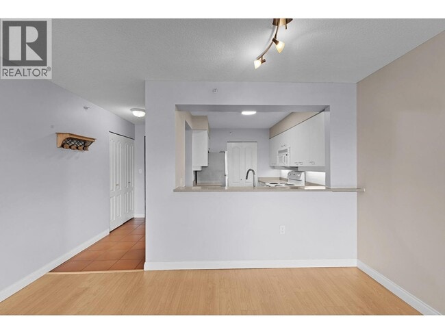 Photo - 7380 Elmbridge Way Unit 911