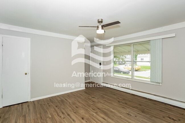 Photo - 24434 Berry Ave