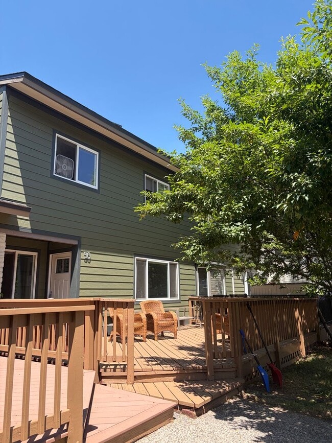 Building Photo - Steamboat Ski Area Townhome with Pool and Hot Tubs