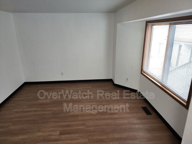 Photo - 167 Michael Ct