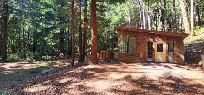 Building Photo - Cabin In the Wood! Rental