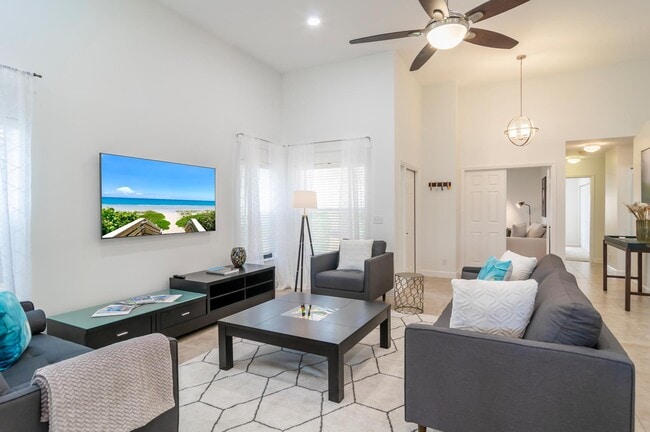 Photo - 873 Windermere Way