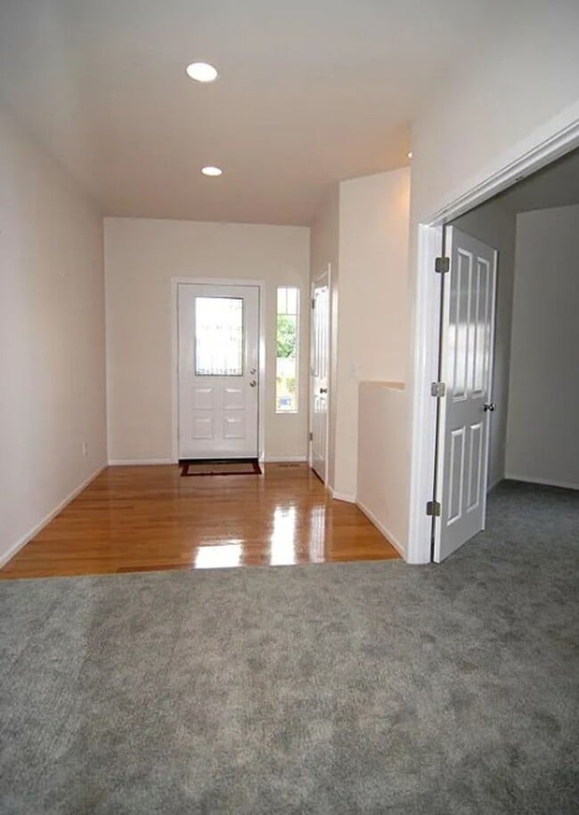 Photo - 3 Bedroom Home in North Albany!