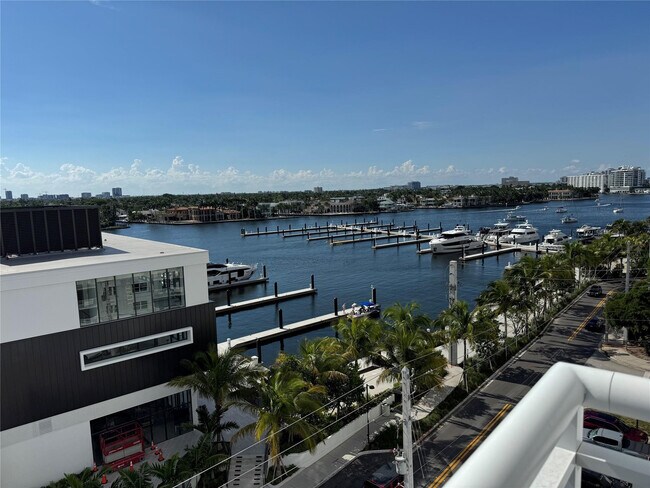 Photo - 200 S Birch Rd Unidad 806