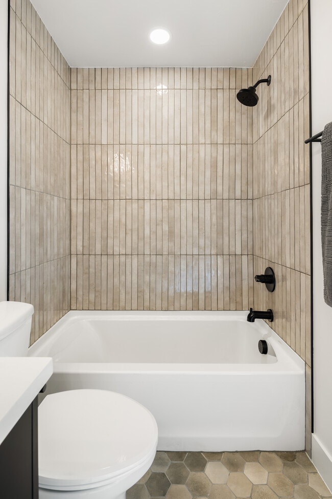 Photo - 4425 W 45th Ave