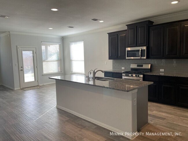 Photo - 1219 Pavilion Pkwy