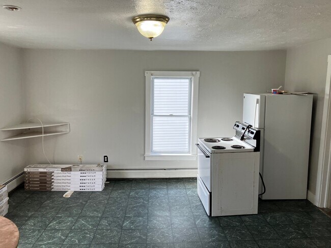 Photo - 113 Railroad St Unidad 2