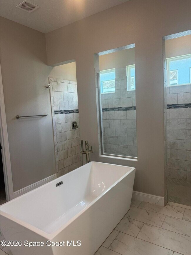 Photo - 3889 Poseidon Way