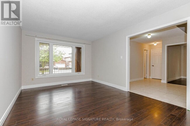Photo - 101 Hullrick Dr