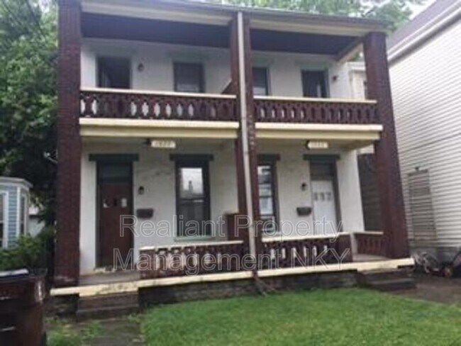 Photo - 1529 Greenup St Casa