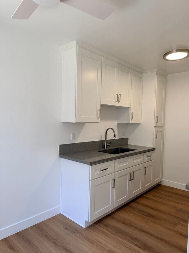 759 Freeman Ave
