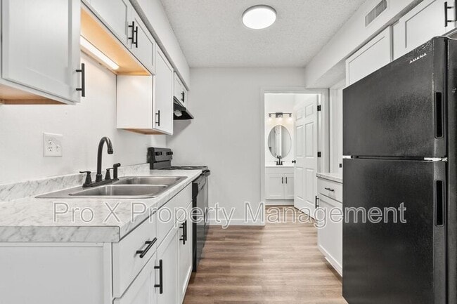 Photo - 3111 W Greenwood St Unit 9