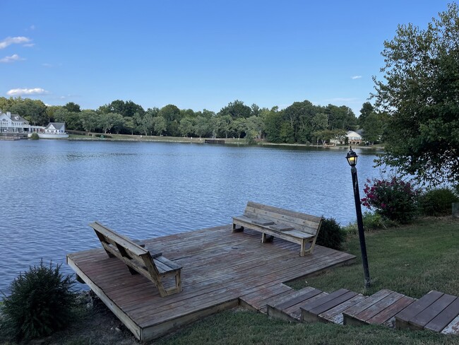 Photo - 511 N Water's Edge Dr