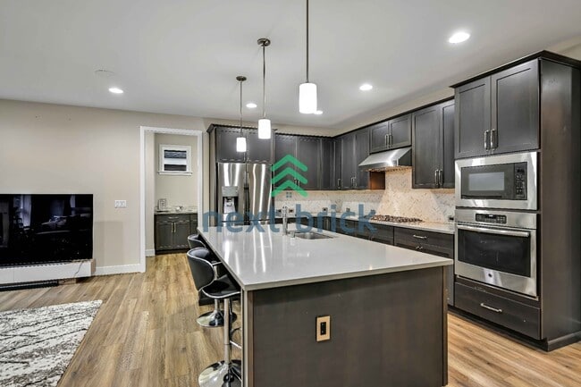 Photo - Stunning 4-Bedroom, 3-Bathroom East-Facing Cul-De-Sac Home in Laterra Estates