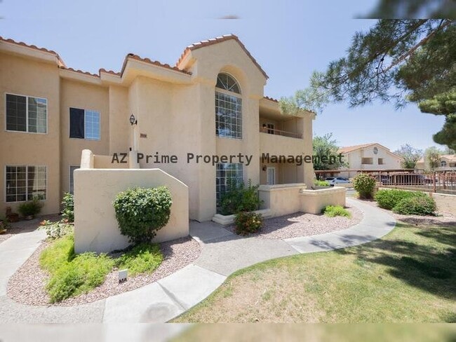 Photo - 1333 E Morten Ave Unidad 239 Rental