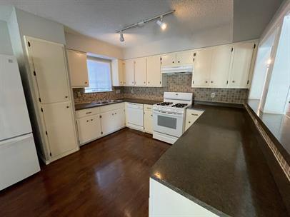 Photo - 412 Blue Valley Dr
