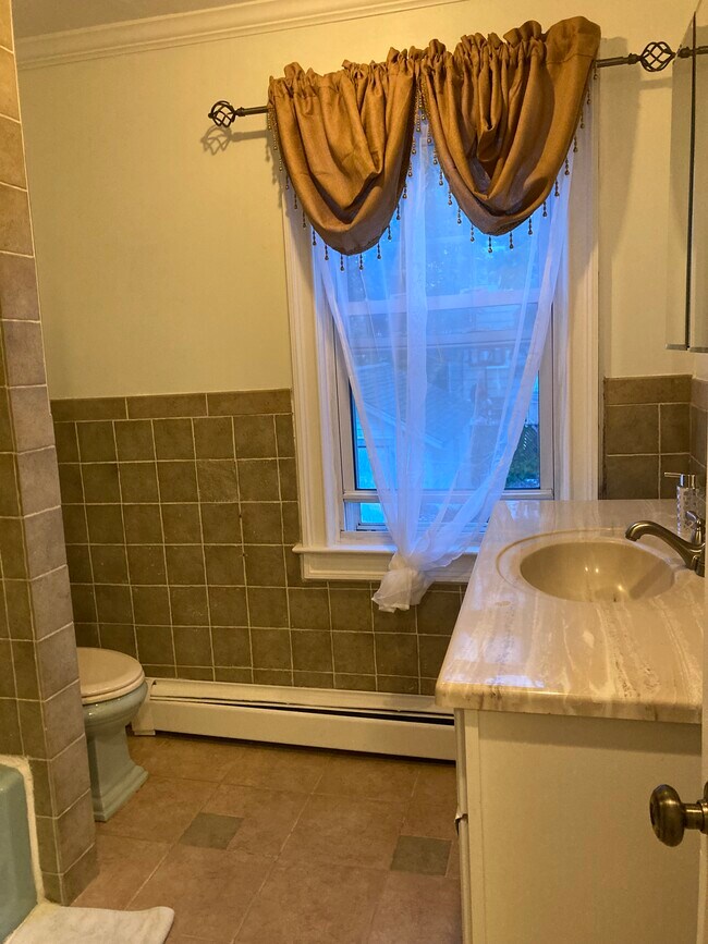 Photo - 22 N Goodwin Ave Apartments Unit Serene Sanctuary