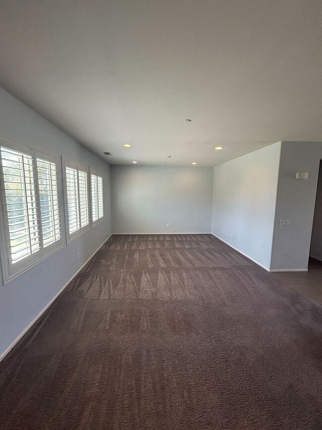 Photo - Beautiful Home For Rent NW Bakersfield AVAILABLE NOW!