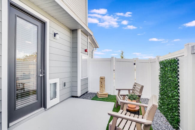 Yardly Bellalago apartments — community photo