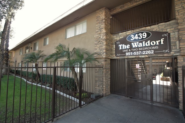 3439 - Waldorf Apts - 3439 - Waldorf Apts