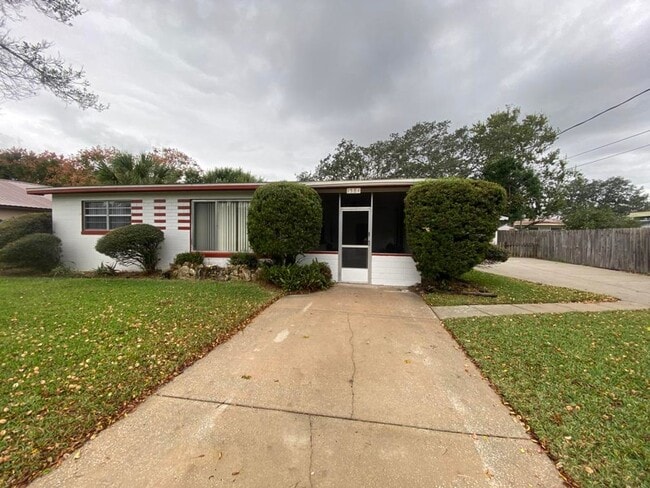 Photo - 2/1 plus bonus room in Holly Hill