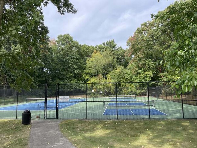 Photo - 6495 Bella Vista Dr NE