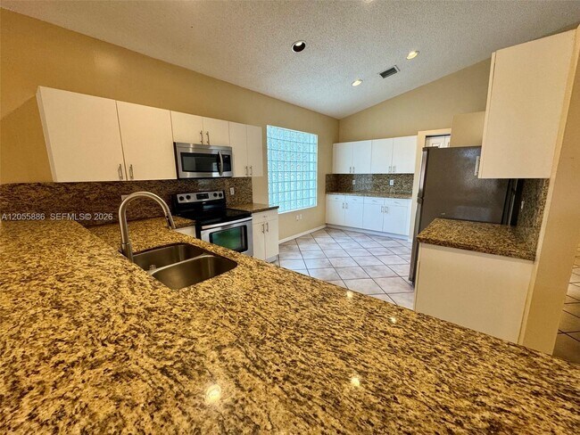 Photo - 3393 SW 180th Way