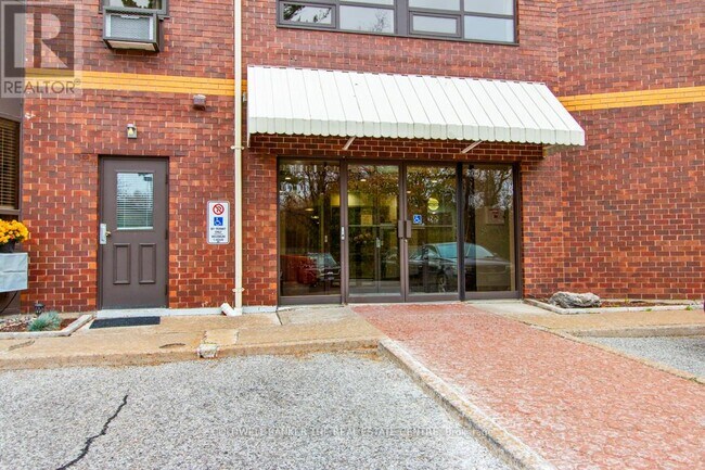 Photo - 166 Olive St Unit 106