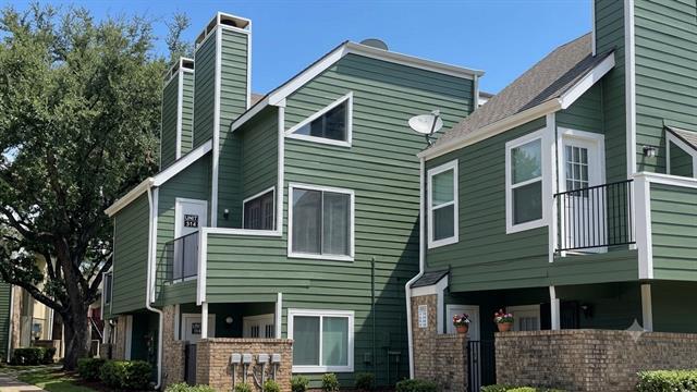 Photo - 9811 Walnut St Unit F201