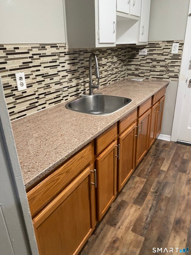 Photo - 57 Vine St Unit 2