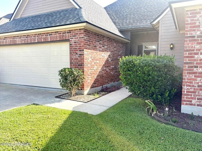 Photo - 120 Mirada Ln