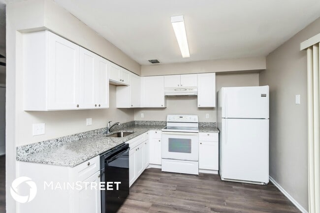 Photo - 65 N Lee Ct