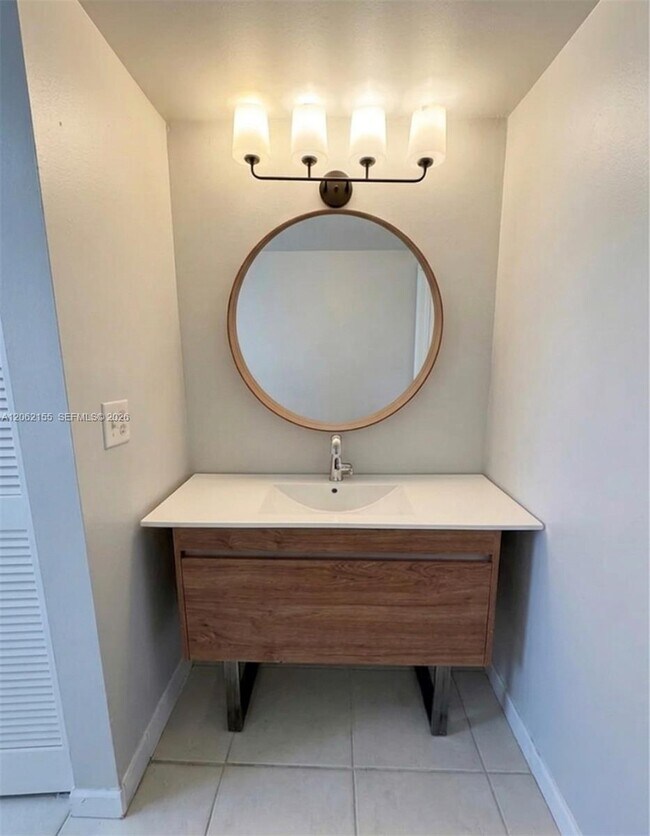 Photo - 2841 NE 163rd St Unit 606
