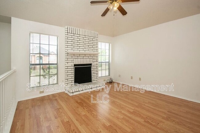 Photo - 436 Chestnut Ln