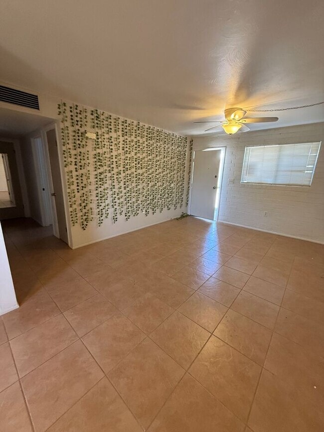 Photo - Town home For Rent