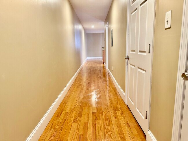 Photo - 72 Egmont St Unidad 2