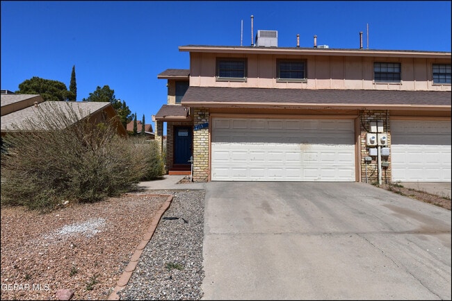 Photo - 7113 Orizaba Ave