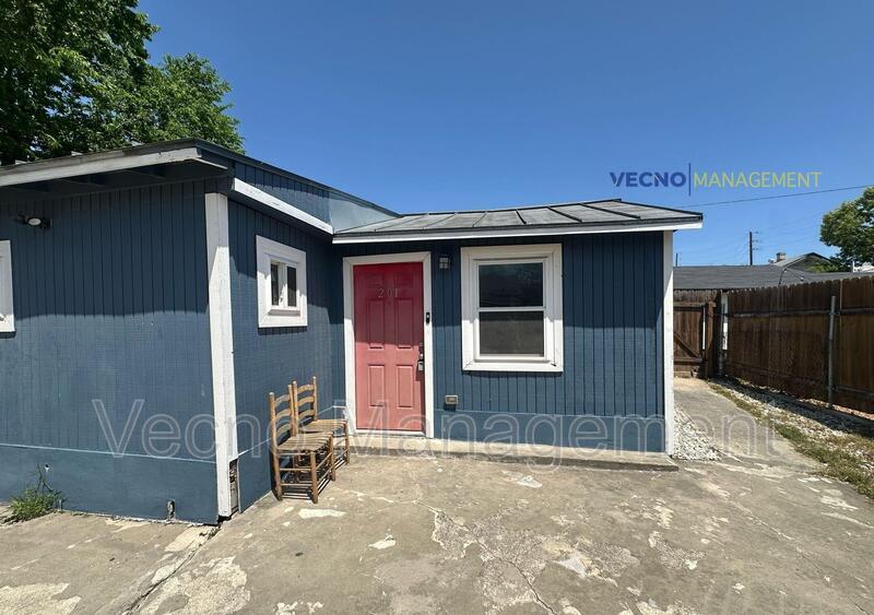 Photo - 411 Cincinnati Ave #201