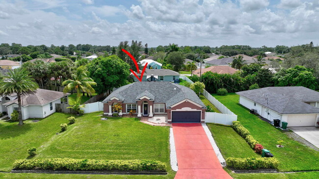 Building Photo - 1530 SW Escobar Ln Rental