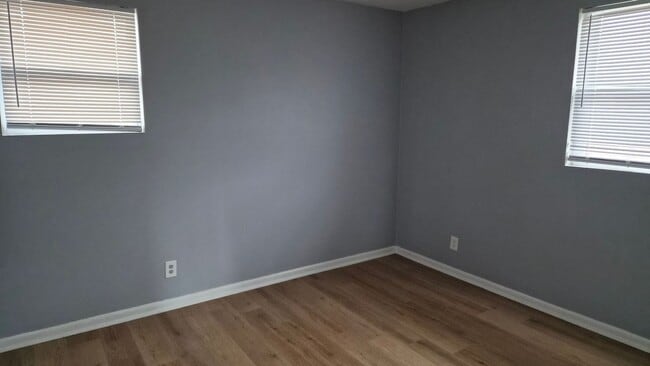 Photo - DRIVING PARK Unit F