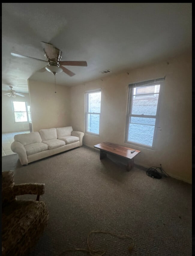 Photo - 821 N Hermitage Ave Unit 2R