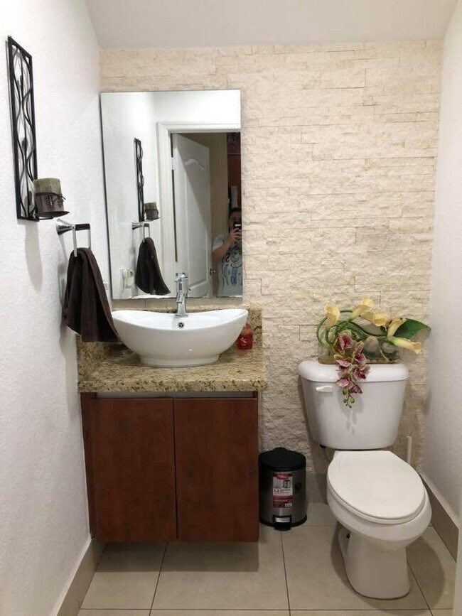 Photo - 16303 SW 44th Terrace