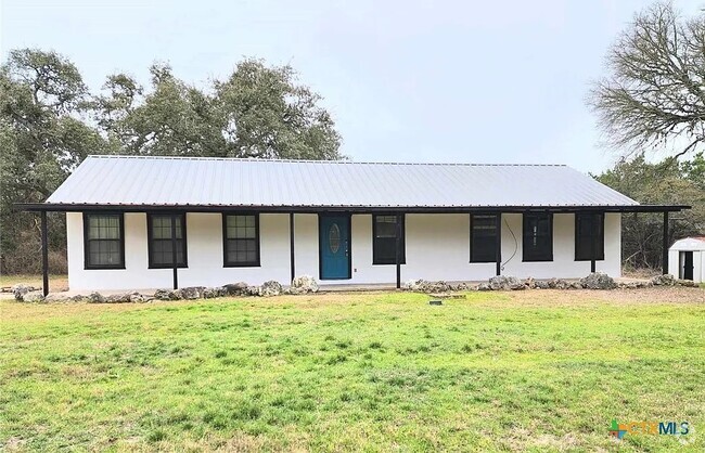 Building Photo - 818 Fawn River Dr Rental