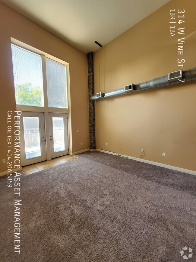 Building Photo - Unique 1BD/1BA Loft Style Condo Unit 7