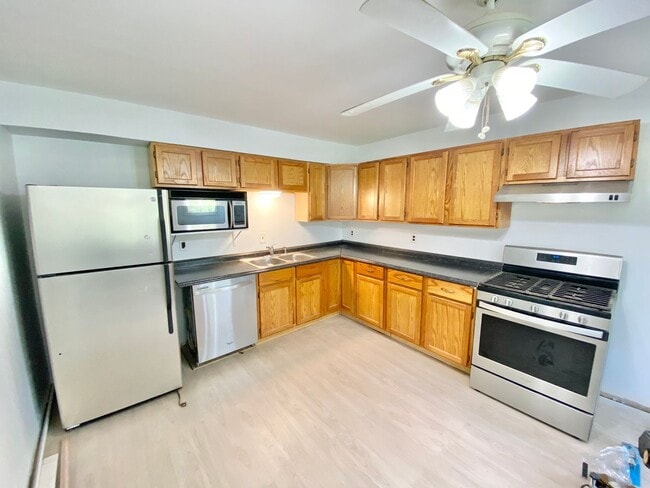 Photo - 146 Ethan Allen Pkwy Unit 1