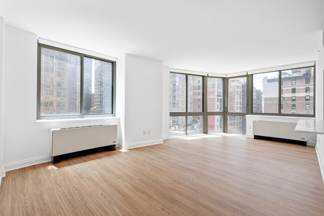 Photo - 800 Sixth Apartments