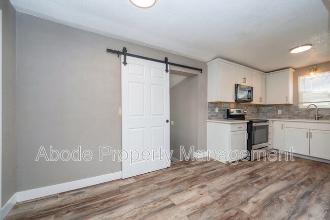 Photo - 136 S Lincoln Ave