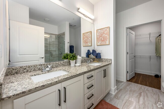2BR, 2BA – 871SF - Bathroom