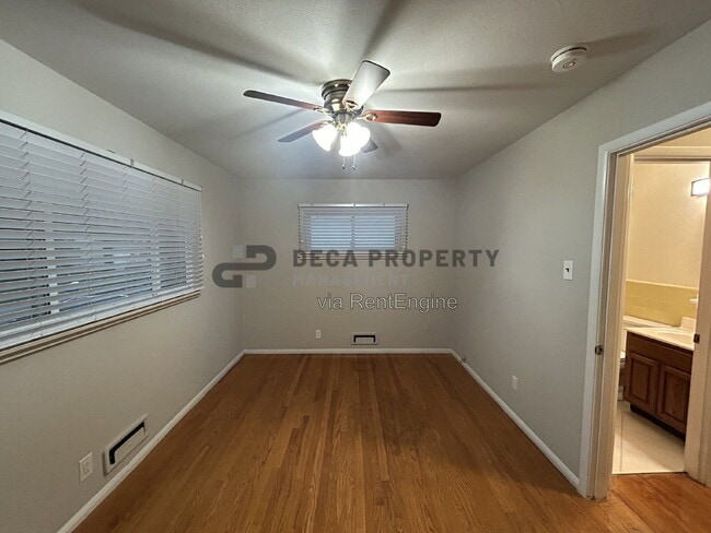 Photo - 6405 Kingsway Dr